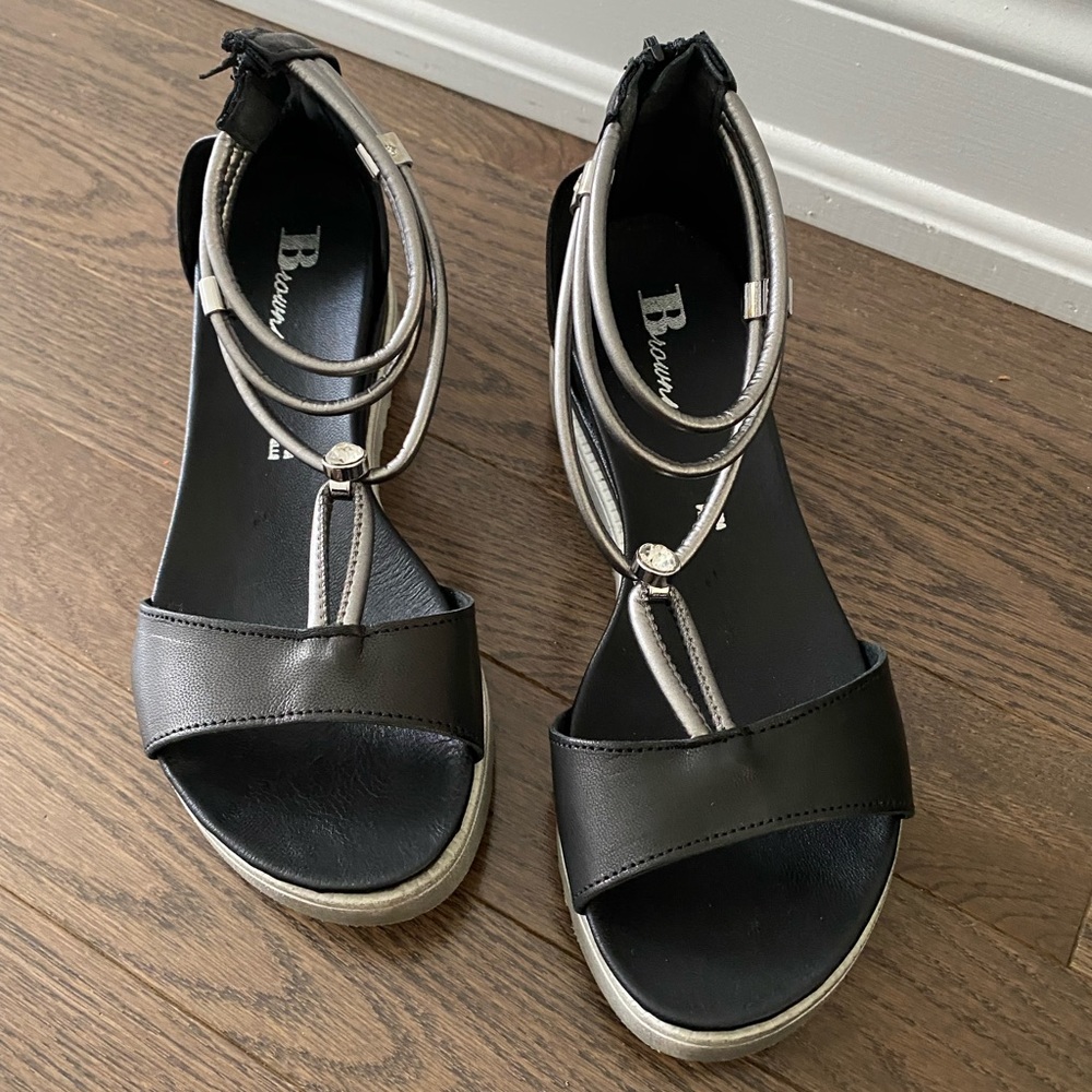 Dress up Sandals